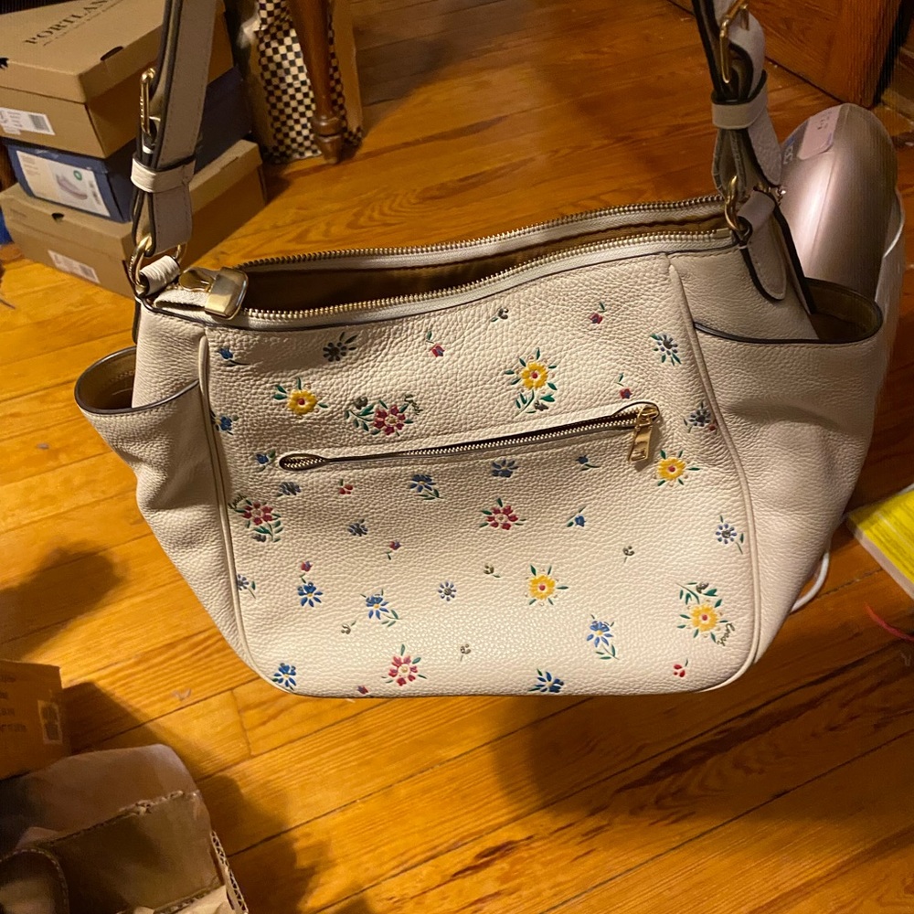 Authenticate Coach Floral Spring Time Shoulder Pu… - image 5